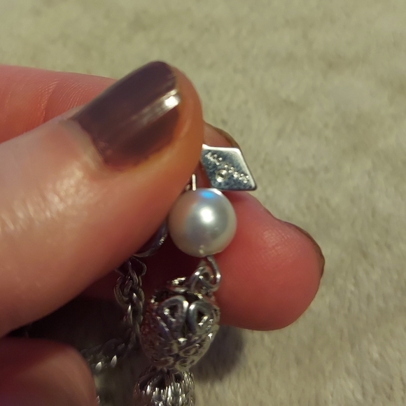 Coventry silver tone Statement Necklace - Picture 5 of 6